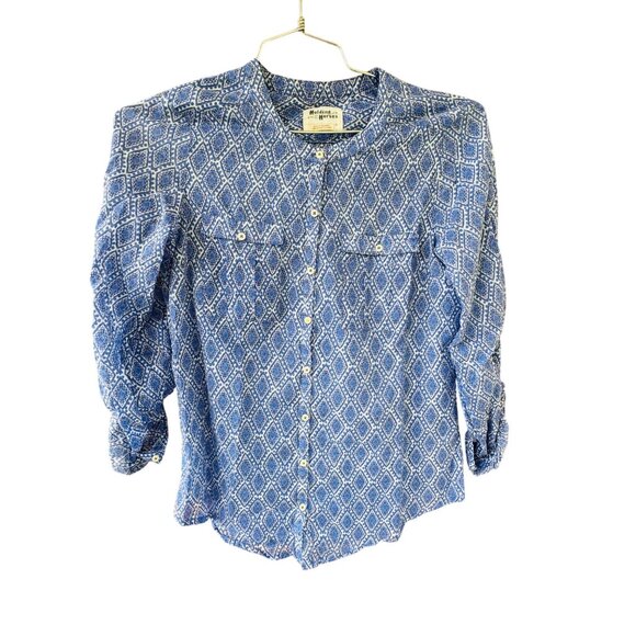 Holding Horses Anthropologie Size 4 Zellige Blue Geometric Button Down Shirt - Picture 3 of 5
